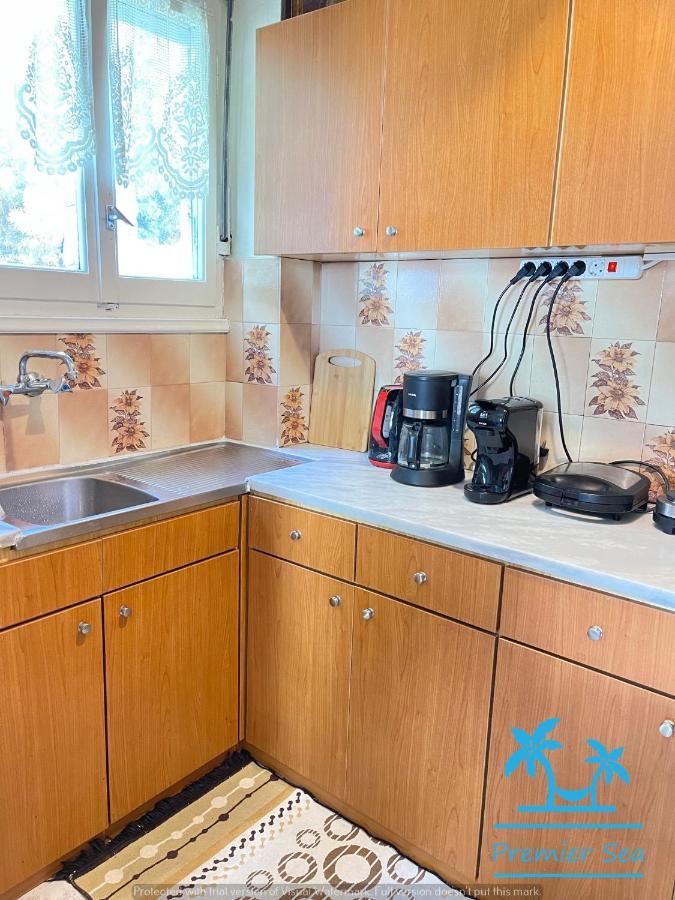 Oikos Poseidonas Apartment Palaiontsiflikion Exterior photo